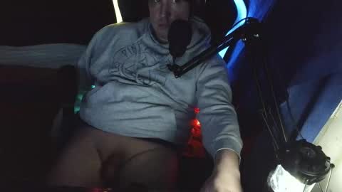 CallMeDusk online show from March 15, 2026, 5:02 am