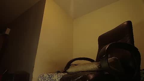 Snapshot of callmeenzo1 chatting on June 22, 2026, 6:49 pm callmeenzo1 online show from June 22, 2026, 6:49 pm