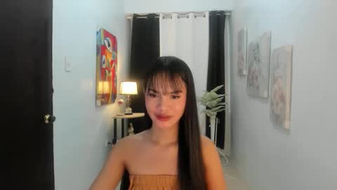 Snapshot of callmeprettylj chatting on November 2, 2025, 10:34 pm lovely jane LJ online show from November 2, 2025, 10:34 pm