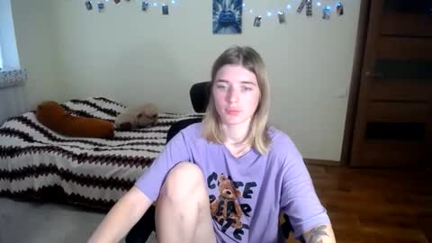 callmesweett online show from June 8, 2026, 3:45 pm