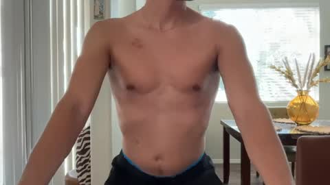 Daddy online show from June 3, 2026, 11:10 pm