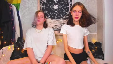 Snapshot of calvin_kevin_grem chatting on February 4, 2025, 12:44 pm Calvin Kevin Grem online show from February 4, 2025, 12:44 pm