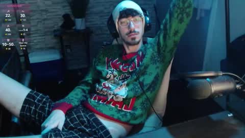 Snapshot of calvin_tanner chatting on December 14, 2025, 12:05 am calvin_tanner online show from December 14, 2025, 12:05 am