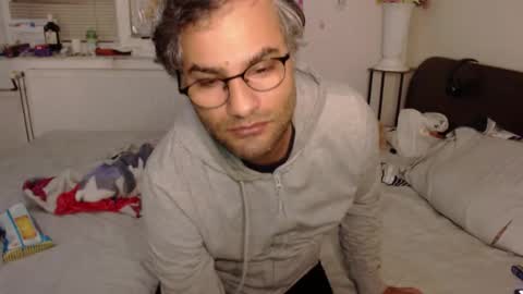 Snapshot of calvinjohnlad chatting on November 8, 2025, 6:29 pm Calvinjohnlad online show from November 8, 2025, 6:29 pm