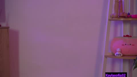 Calypso and Kayla online show from January 15, 2025, 8:05 pm