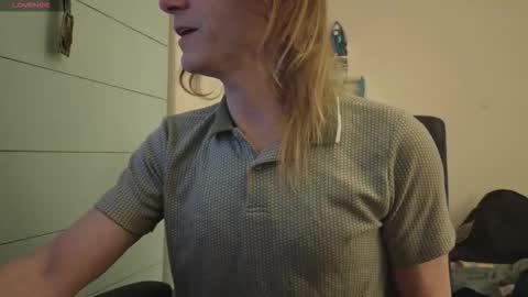 Calypso online show from November 9, 2025, 4:11 am