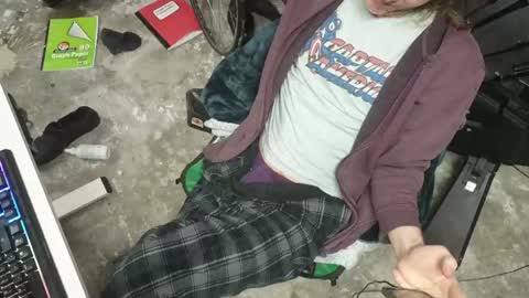 Calypso online show from April 23, 2026, 6:21 pm