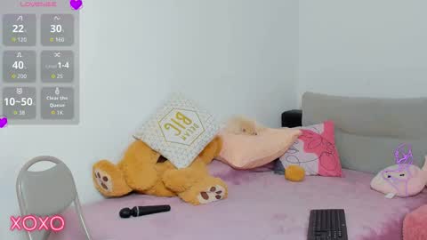 Snapshot of calypsosquirt chatting on October 24, 2025, 8:22 am Xocaly online show from October 24, 2025, 8:22 am