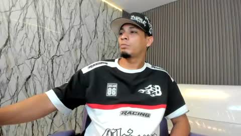 cam_xman online show from June 16, 2026, 12:24 am