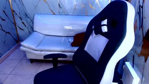 Snapshot of cam_xman chatting on June 29, 2026, 1:33 pm cam_xman online show from June 29, 2026, 1:33 pm