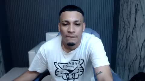 Snapshot of cam_xman chatting on August 3, 2026, 6:11 pm cam_xman online show from August 3, 2026, 6:11 pm
