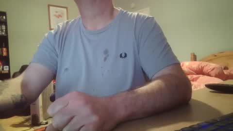 cambsuk online show from November 16, 2025, 1:39 pm