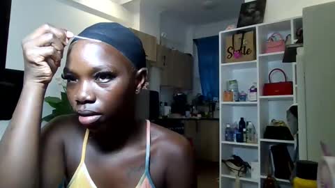 Princess online show from November 8, 2025, 9:20 am