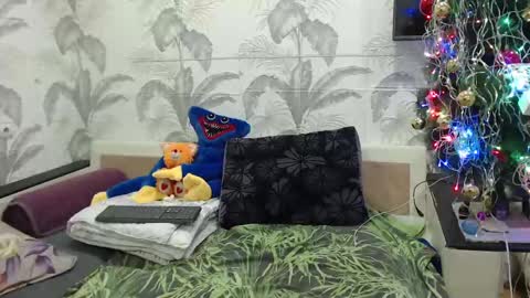 CamDiva1 online show from February 20, 2025, 3:12 am