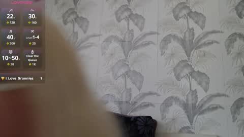 Snapshot of camdiva1 chatting on May 22, 2026, 10:54 am CamDiva1 online show from May 22, 2026, 10:54 am
