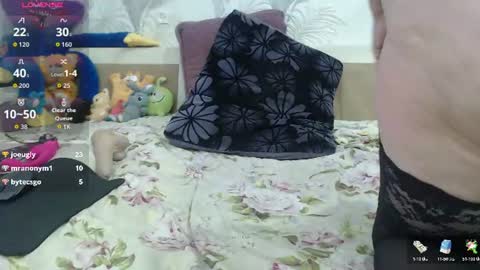 CamDiva1 online show from July 29, 2026, 2:04 pm