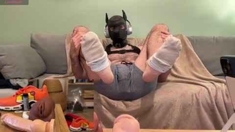 camdogfr online show from December 14, 2024, 1:27 pm