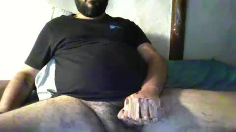 camera008 online show from February 12, 2025, 6:40 pm