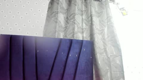 Snapshot of cameron_20_ chatting on February 12, 2026, 12:22 pm cameron_20_ online show from February 12, 2026, 12:22 pm