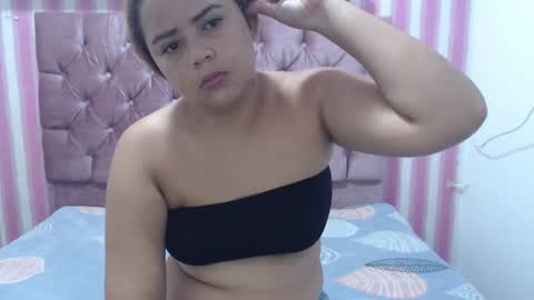 Snapshot of cameron_20_ chatting on February 24, 2026, 12:58 pm cameron_20_ online show from February 24, 2026, 12:58 pm