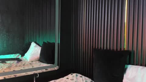 Snapshot of cameron_blake_ chatting on January 23, 2025, 5:35 am CAMERON online show from January 23, 2025, 5:35 am