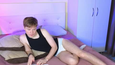 Snapshot of cameron_crowly chatting on December 5, 2025, 9:29 am Cameron online show from December 5, 2025, 9:29 am