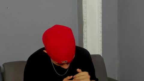 Snapshot of cameron_lux4 chatting on November 18, 2025, 12:42 pm CAMERON online show from November 18, 2025, 12:42 pm