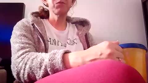 Mara Catalina Romero Ordez online show from September 25, 2025, 4:32 pm