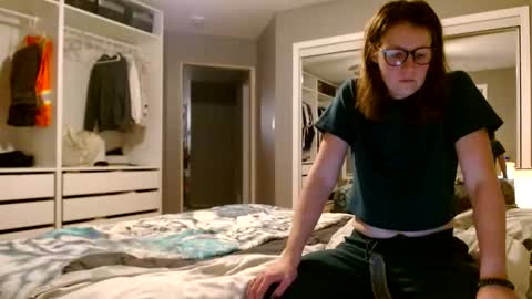 Snapshot of camforfunmoment chatting on November 14, 2025, 1:04 am camforfunmoment online show from November 14, 2025, 1:04 am