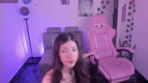 CAMI  online show from September 9, 2025, 10:42 pm