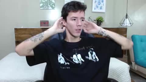 camievan online show from March 17, 2026, 7:28 pm