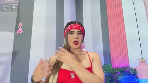 Snapshot of camii_raux chatting on November 10, 2025, 3:38 am CA M I online show from November 10, 2025, 3:38 am