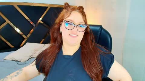 Snapshot of camiila_osorio chatting on May 27, 2026, 1:57 am Camila Osorio online show from May 27, 2026, 1:57 am