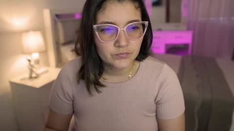 Camila buitrago online show from January 3, 2025, 10:08 pm