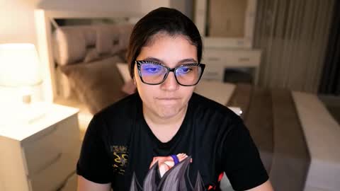 Camila buitrago online show from November 15, 2025, 3:15 am