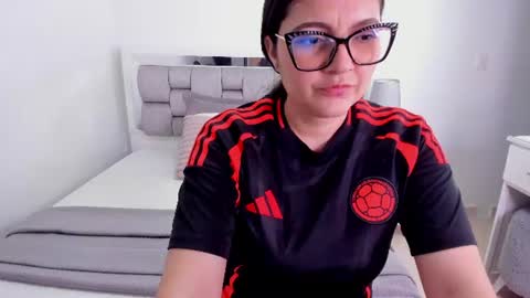 Snapshot of camila_buitrago chatting on June 29, 2026, 12:17 am Camila buitrago online show from June 29, 2026, 12:17 am