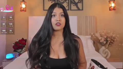 camila_bustamante_ online show from October 15, 2025, 7:36 pm