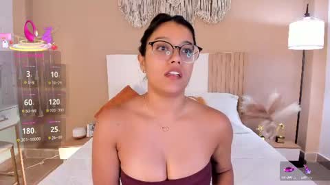camila_bustamante_ online show from July 18, 2026, 4:11 pm