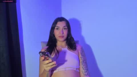 Snapshot of camila_coxx chatting on March 7, 2025, 9:38 pm s online show from March 7, 2025, 9:38 pm