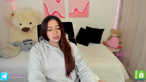  C A M I  online show from December 27, 2024, 9:22 pm