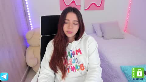  C A M I  online show from February 25, 2025, 9:13 pm