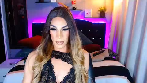 Snapshot of camila_hoottie chatting on January 28, 2025, 7:53 am Camila online show from January 28, 2025, 7:53 am