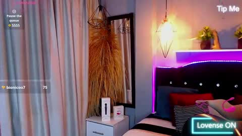 Snapshot of camila_hoottie chatting on February 14, 2025, 12:41 am Camila online show from February 14, 2025, 12:41 am