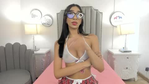 Snapshot of camila_sunsen chatting on May 13, 2026, 1:25 am camila sunsen online show from May 13, 2026, 1:25 am