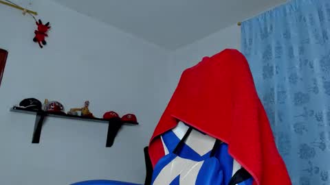 Snapshot of camila_trans19 chatting on October 28, 2025, 9:39 pm Camila online show from October 28, 2025, 9:39 pm