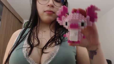 camilacarter online show from January 2, 2025, 9:11 am