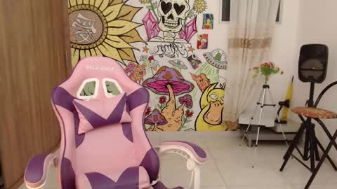 camilacarter online show from January 19, 2025, 2:47 am