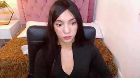 Snapshot of camilah_tk chatting on November 24, 2025, 7:46 pm Cami online show from November 24, 2025, 7:46 pm