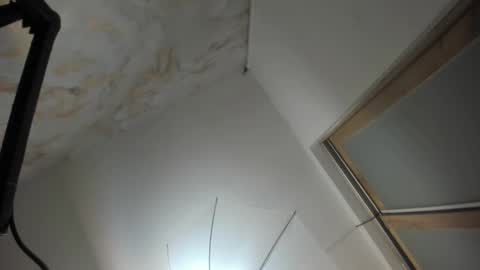 Snapshot of camilahunter__ chatting on January 9, 2026, 2:25 am Camila online show from January 9, 2026, 2:25 am