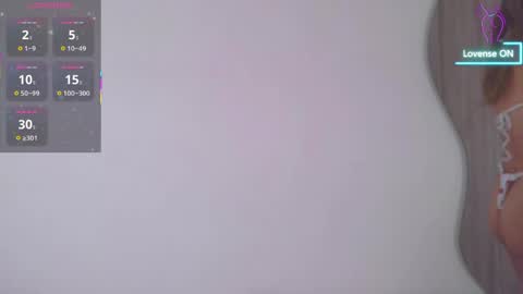 Snapshot of camilamonroee chatting on May 8, 2026, 2:33 pm Camila Monroee online show from May 8, 2026, 2:33 pm